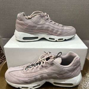 Nike Air Max 95 Pink Sneakers